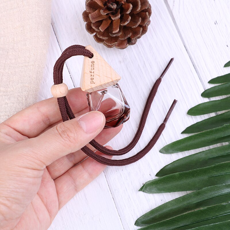 Auto Ornament Perfume Bottle Hanging Air Freshener Perfume Fragrance Diffuser Empty Glass Bottle 8ml Car Diamond Shape Pendant
