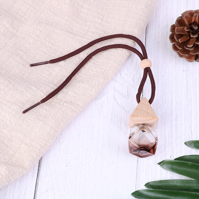 Auto Ornament Perfume Bottle Hanging Air Freshener Perfume Fragrance Diffuser Empty Glass Bottle 8ml Car Diamond Shape Pendant